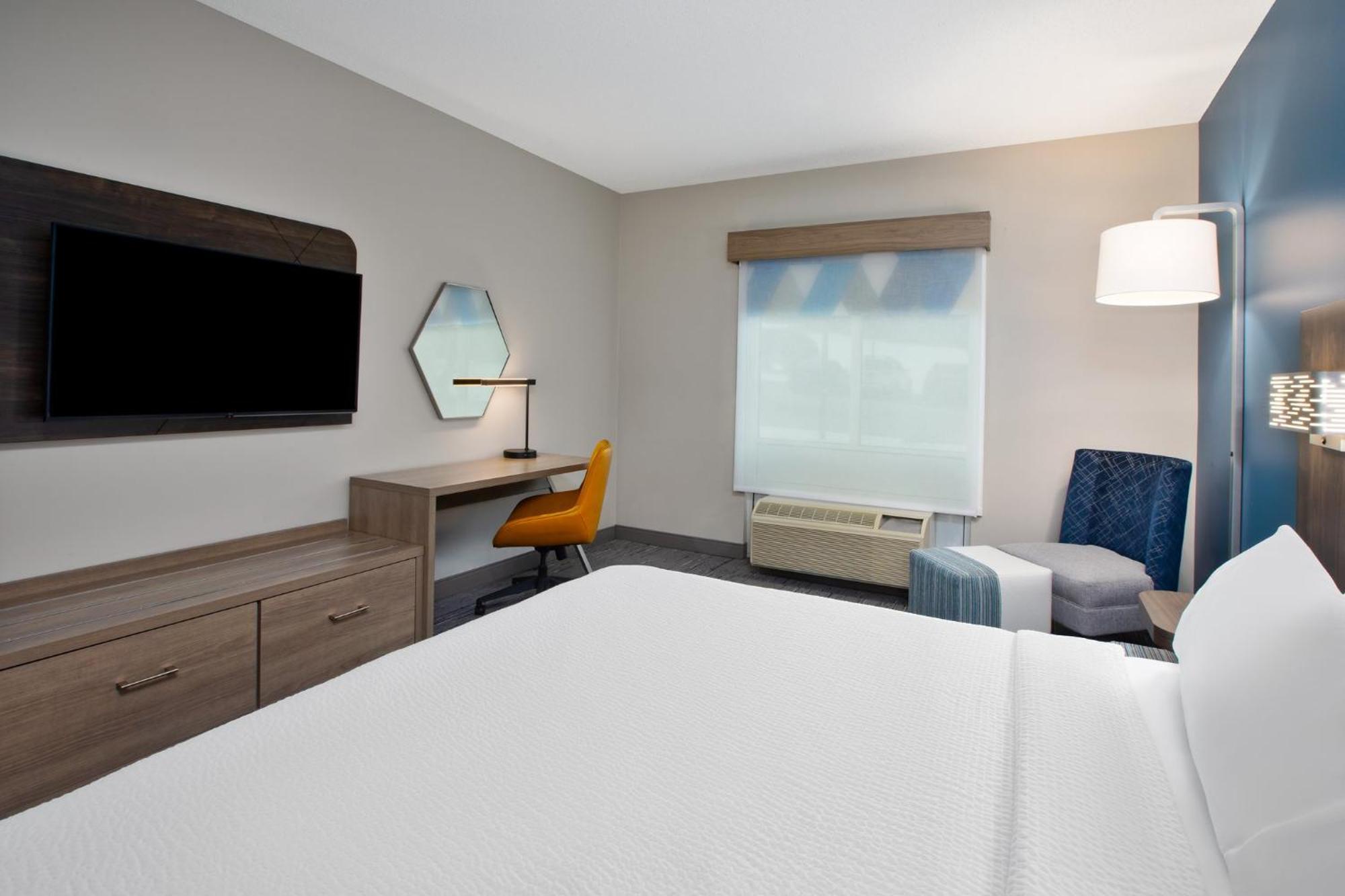 Holiday Inn Express Hotel & Suites Grand Rapids-North By Ihg Walker Exterior foto