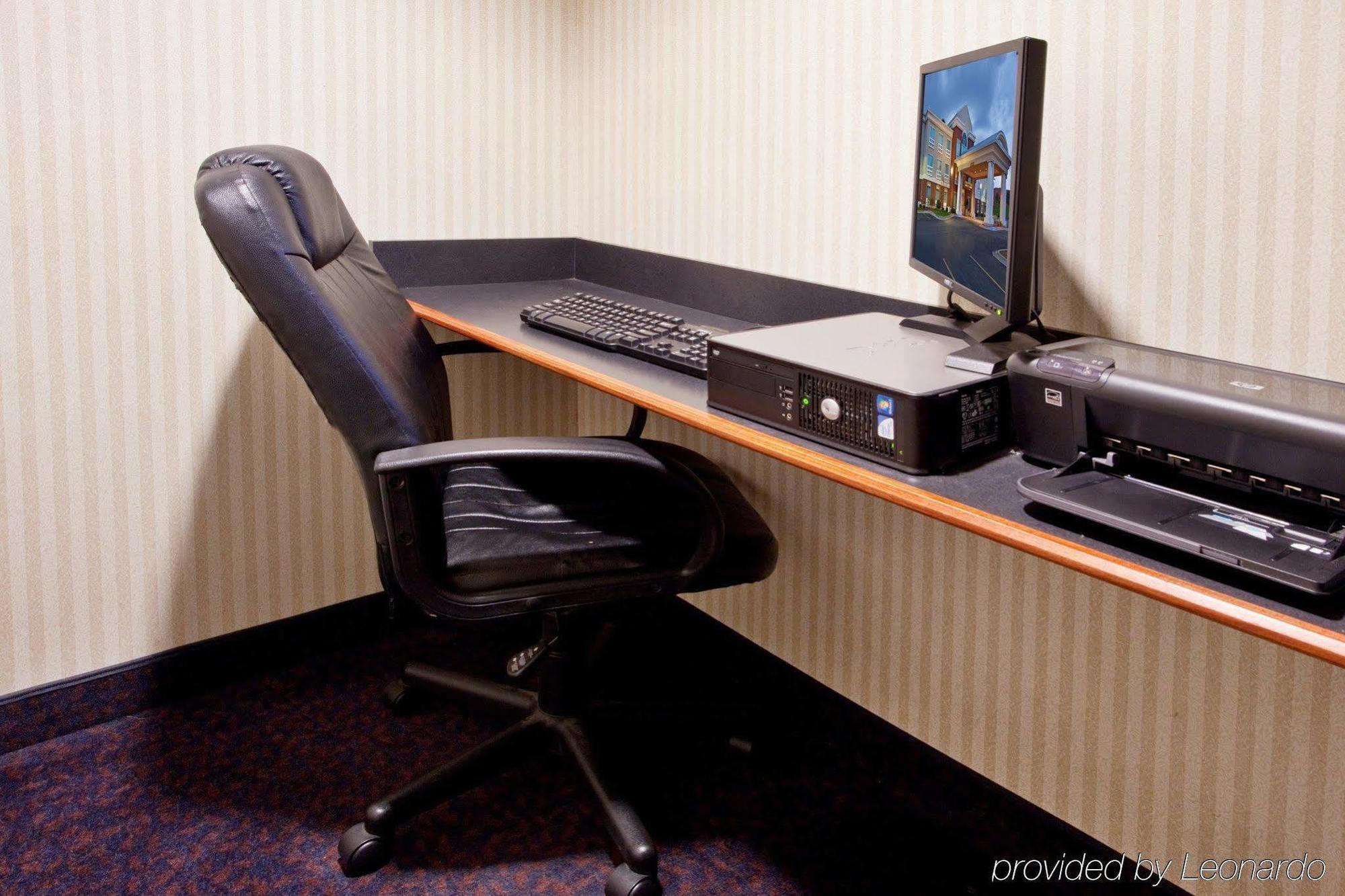 Holiday Inn Express Hotel & Suites Grand Rapids-North By Ihg Walker Instalações foto